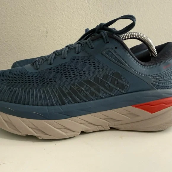 Hoka One One Men's Bondi 7 Athletic Shoes - Navy and Coral